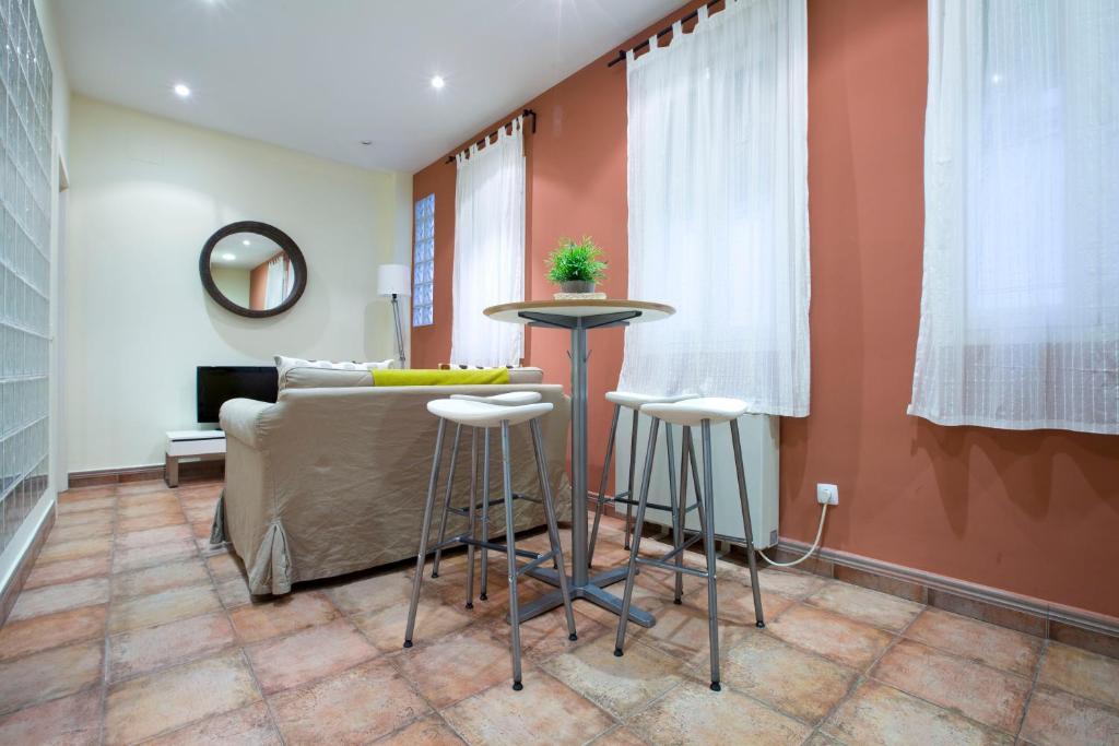 Apartamento Tirso De Molina Madrid Exterior foto